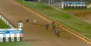 Transponder wins at Geelong