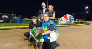 Smoth Plane wins Cup Night Sprint at Sandown